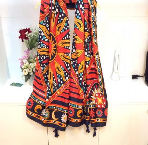 Khăn quàng cố linen thổ cẩm